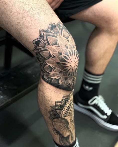 men knee tattoos